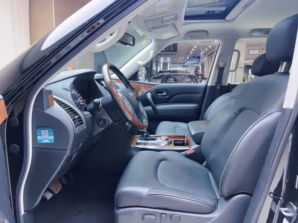 Infiniti QX80 — миниатюра 8