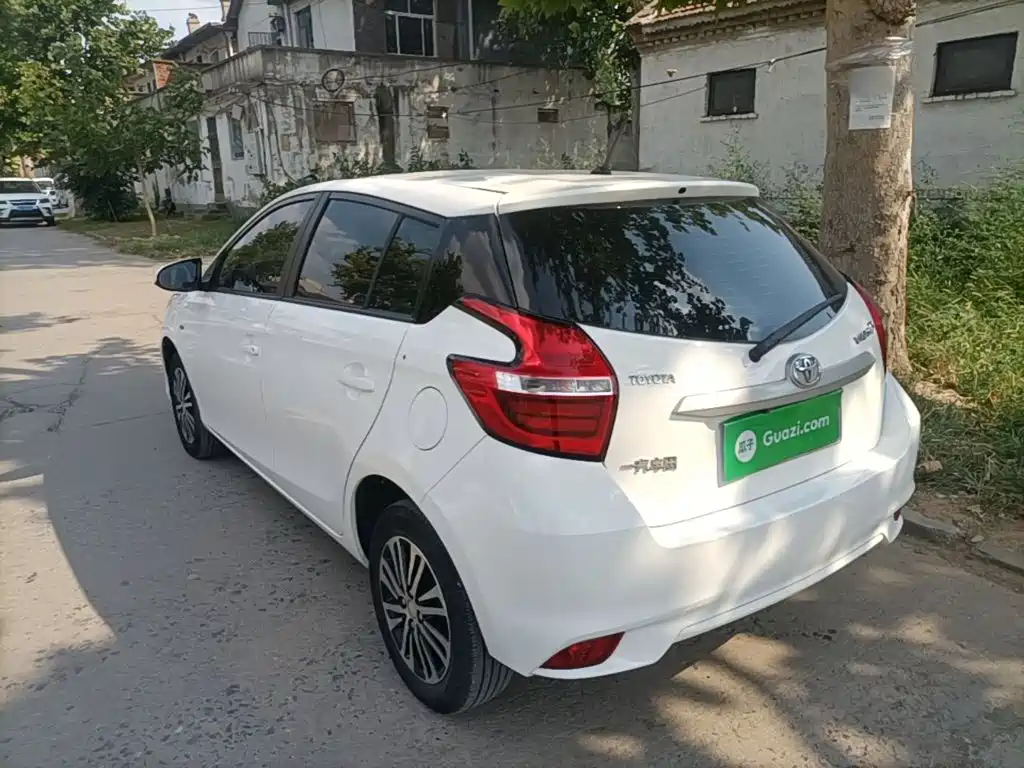 Toyota Vios FS — миниатюра 5