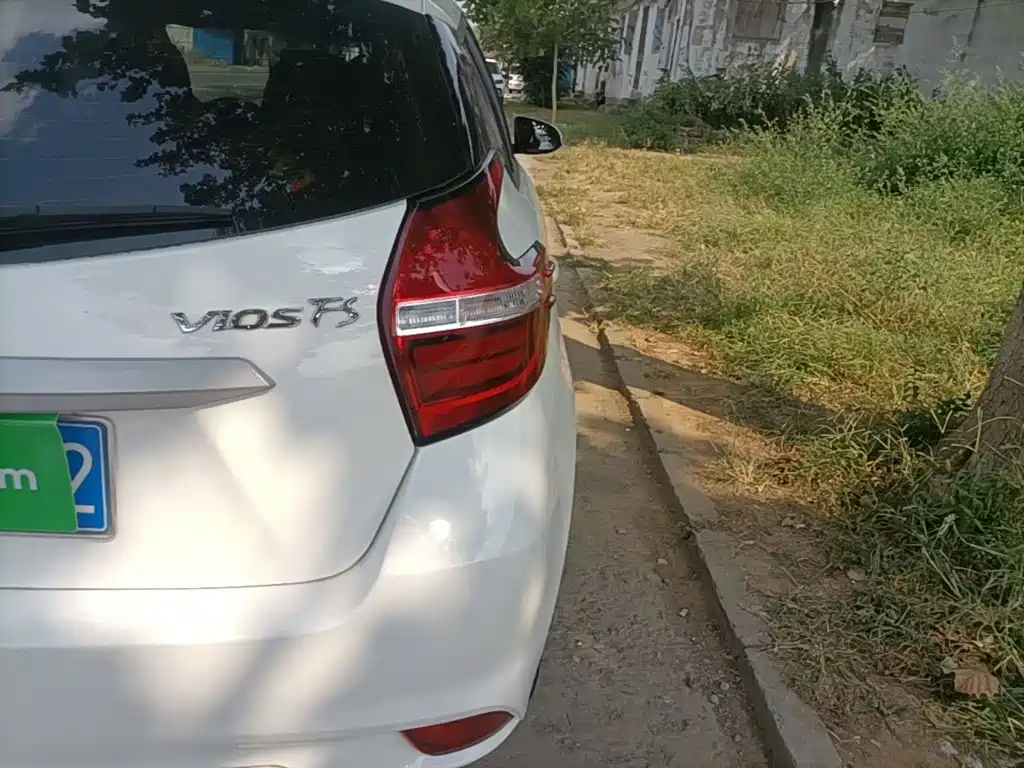 Toyota Vios FS — миниатюра 8