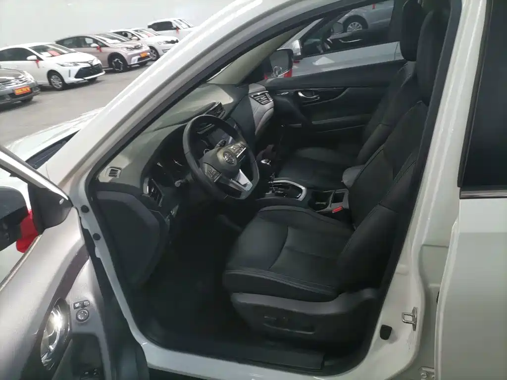 Nissan X-Trail — миниатюра 15