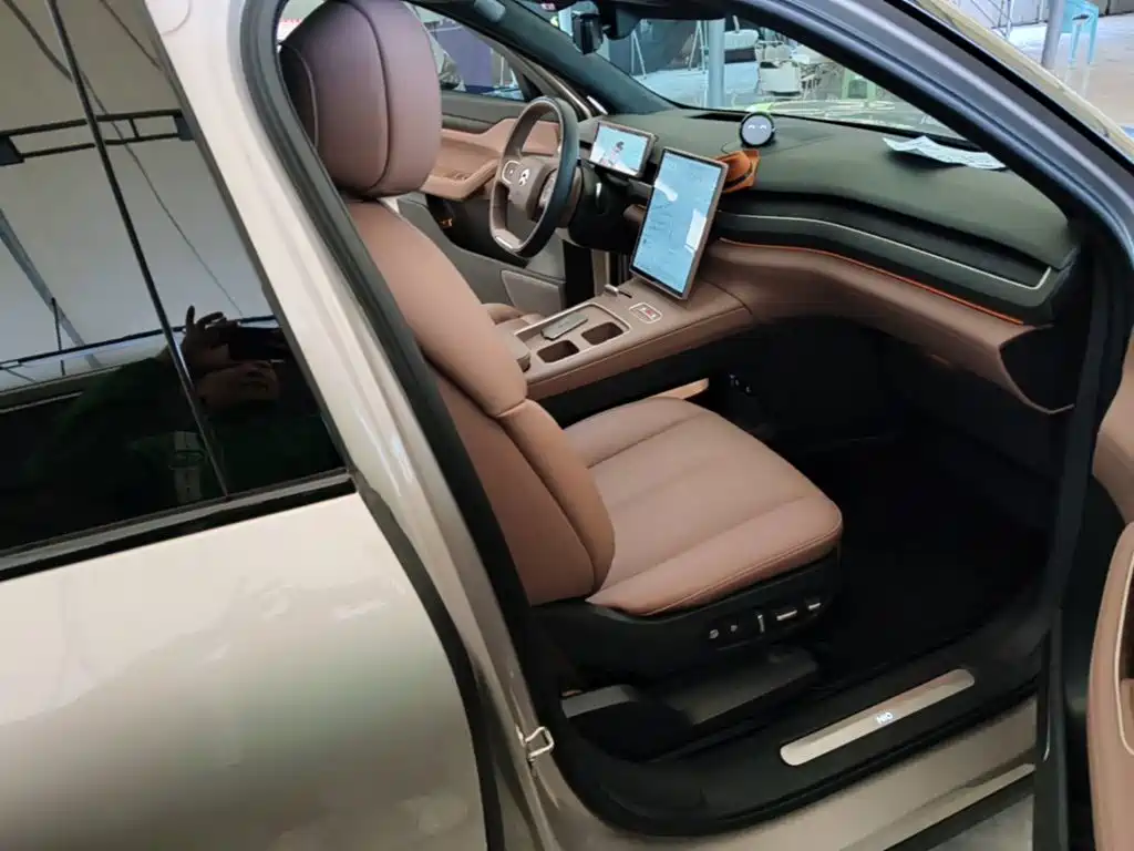 NIO ES8 — миниатюра 25