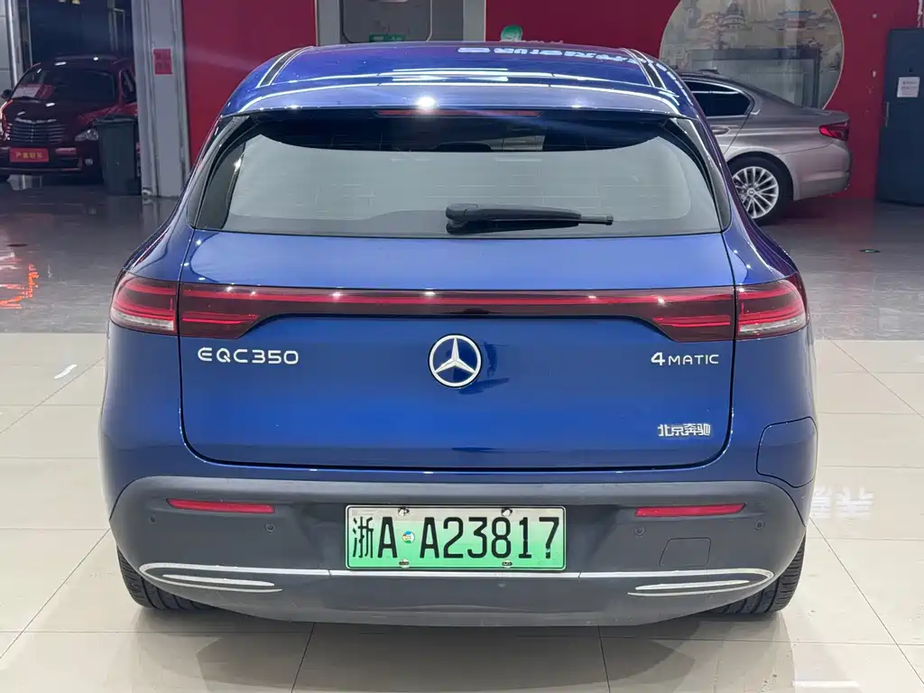Mercedes-Benz EQC — миниатюра 4