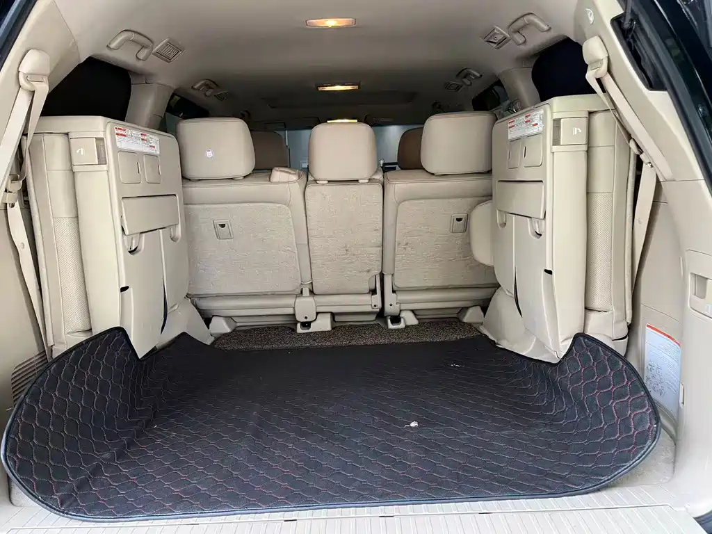 Toyota Land Cruiser — миниатюра 8