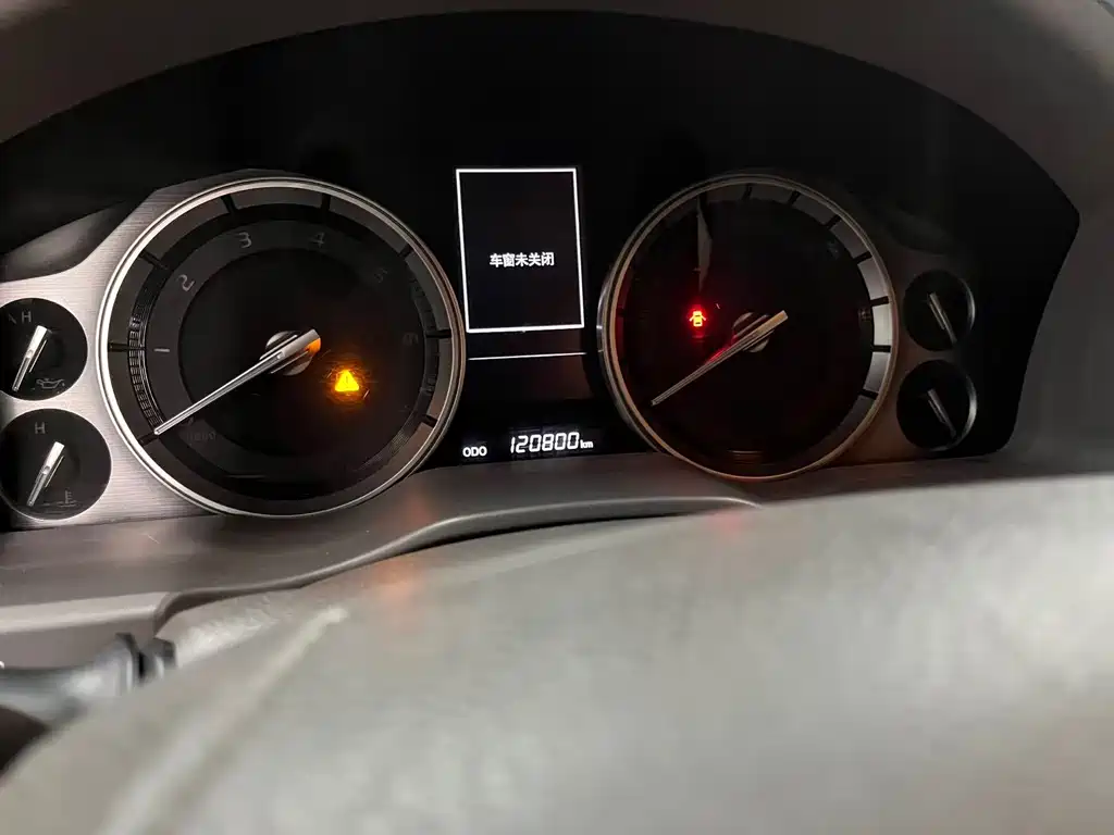 Toyota Land Cruiser — миниатюра 9