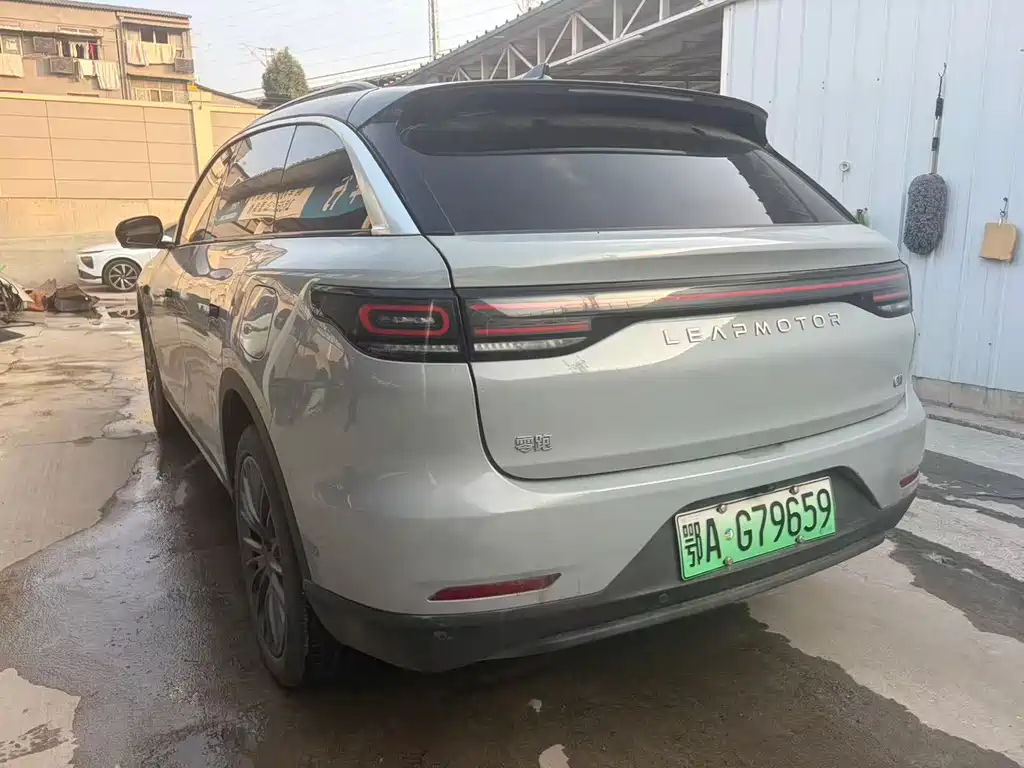 Leapmotor Leapmotor C11 — миниатюра 12