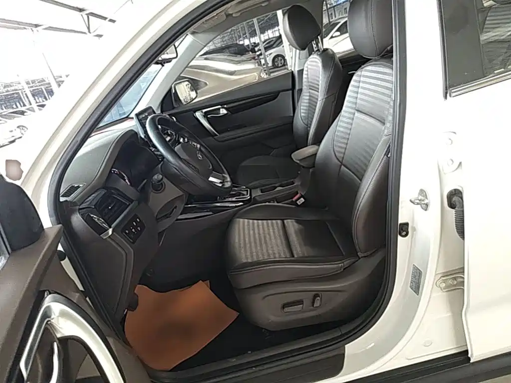 Kia Sportage — миниатюра 15