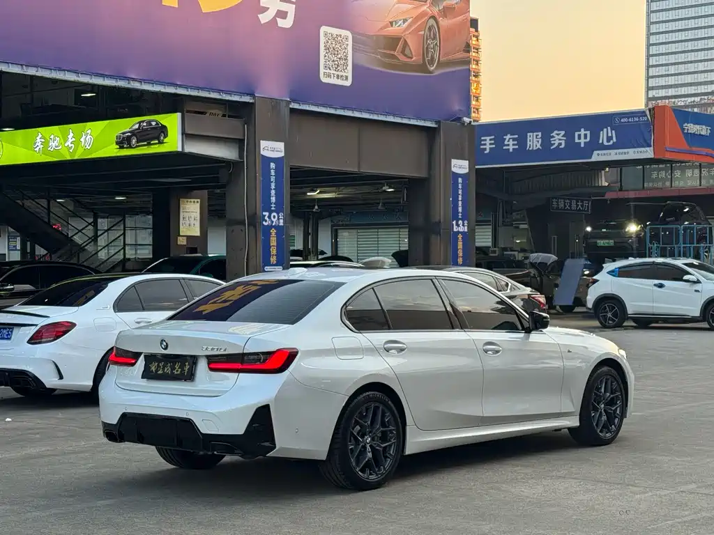 BMW 3 Series — миниатюра 18