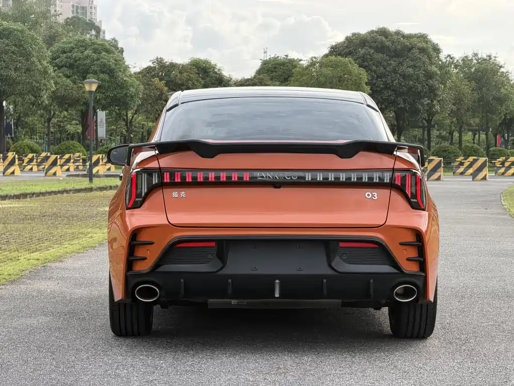 Lynk & Co 03 — миниатюра 7