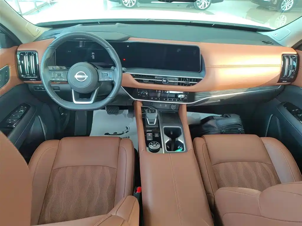 Nissan Pathfinder 2024 380VC-TURBO 6 мест