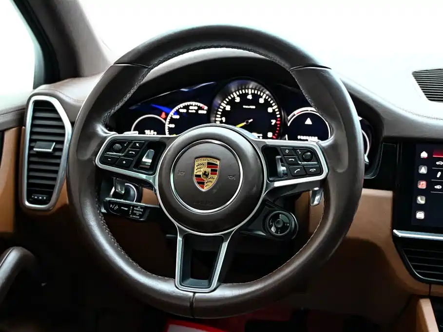 PORSCHE CAYENNE NEW ENERGY