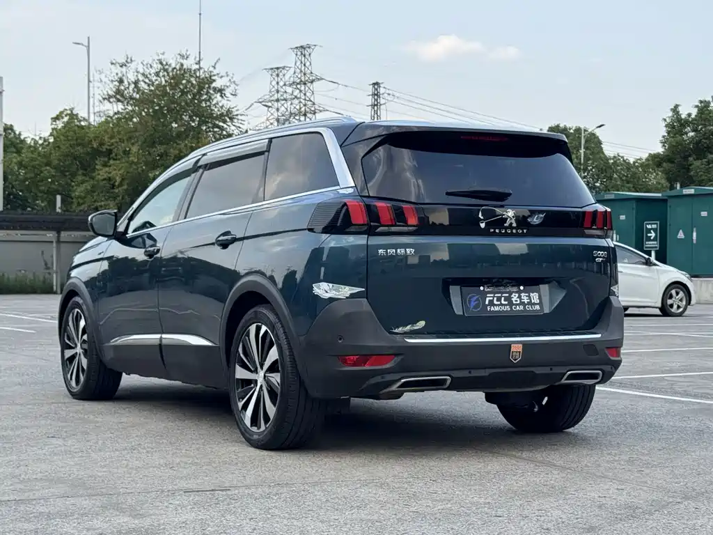 Peugeot 5008 — миниатюра 7
