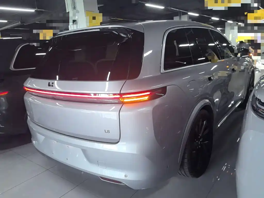 Li Auto L8 2023 Pro