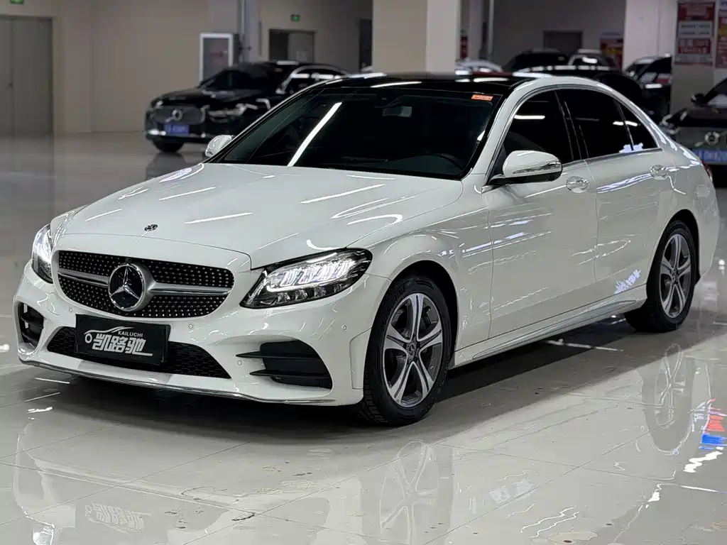 Mercedes-Benz C-Class 2019