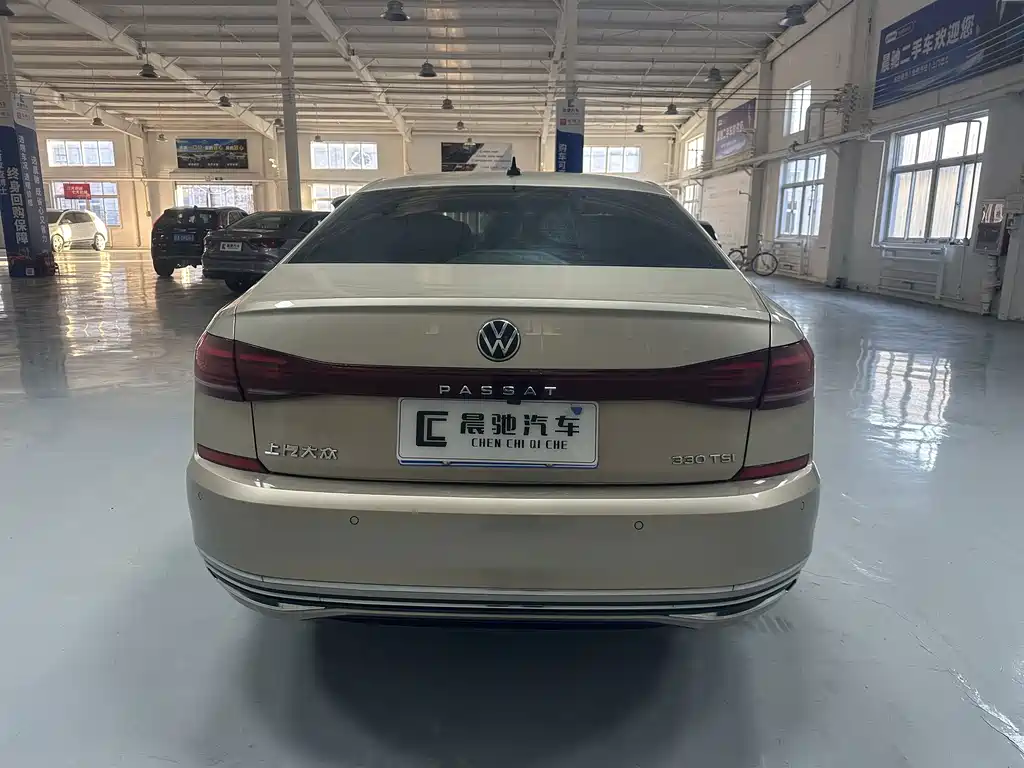 Volkswagen Passat — миниатюра 5
