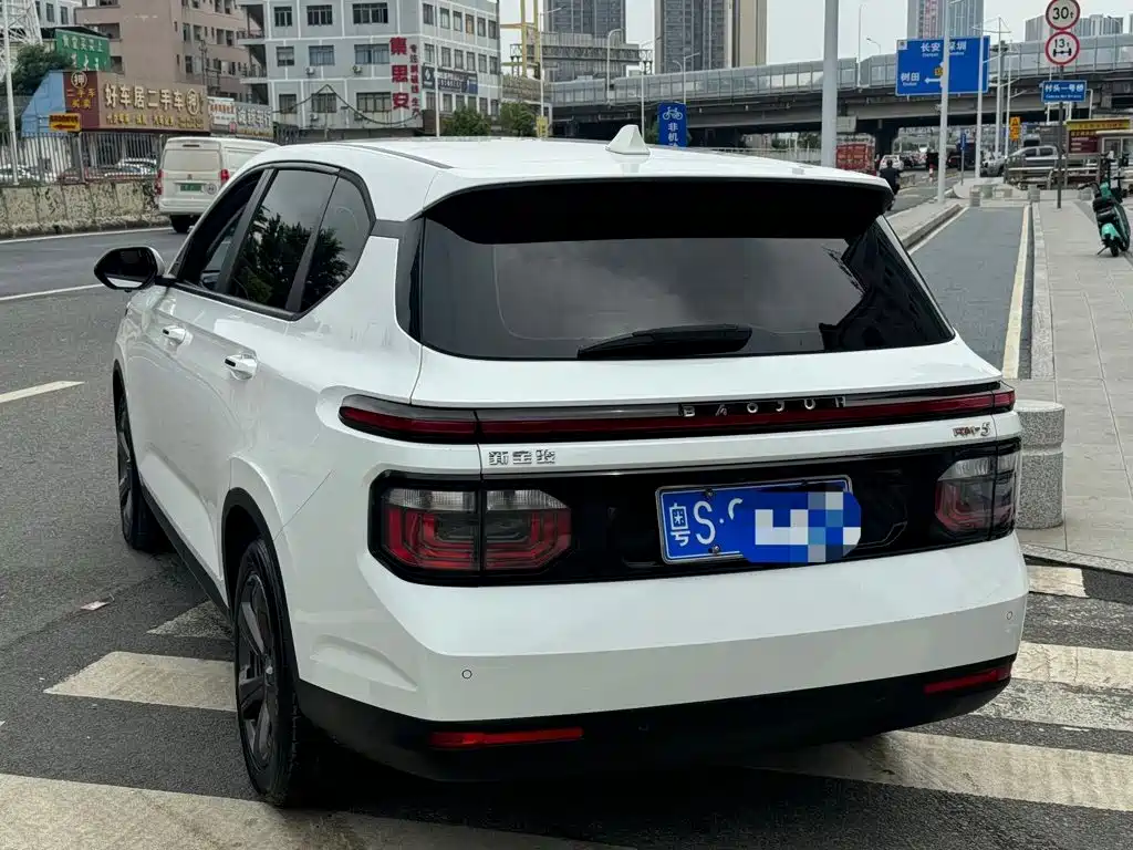 Baojun RM-5 — миниатюра 3
