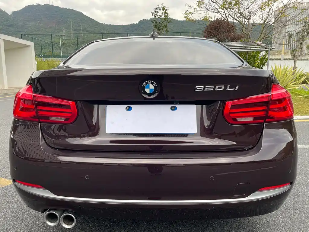 BMW 3 Series — миниатюра 15