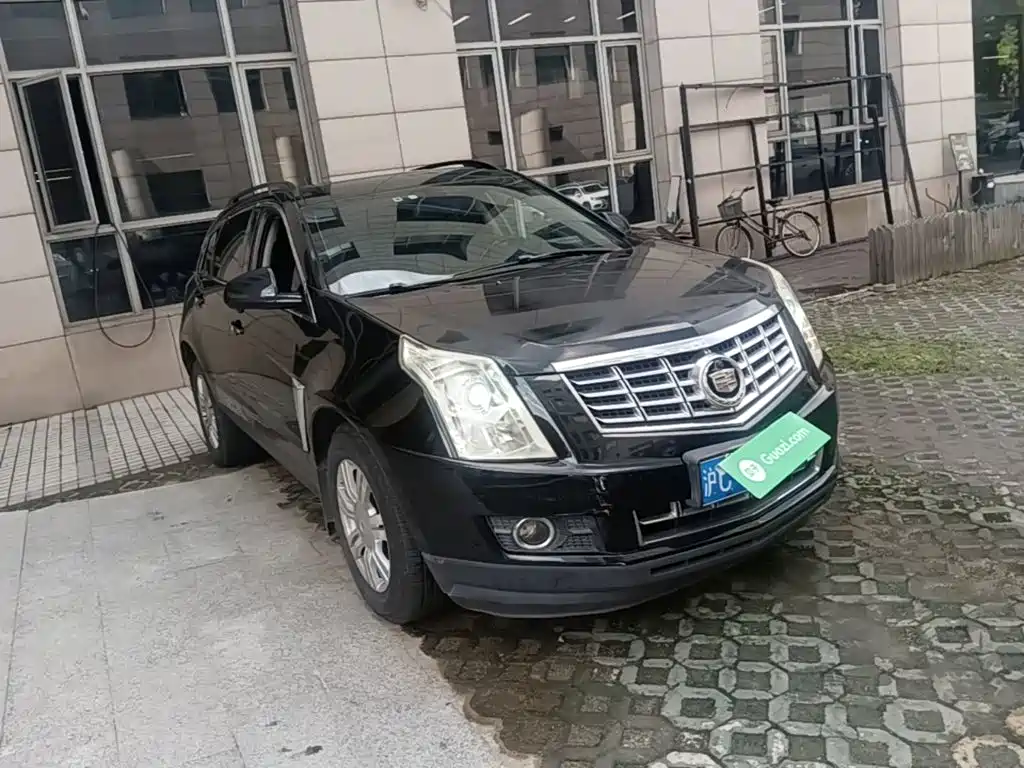 Cadillac SRX — миниатюра 4