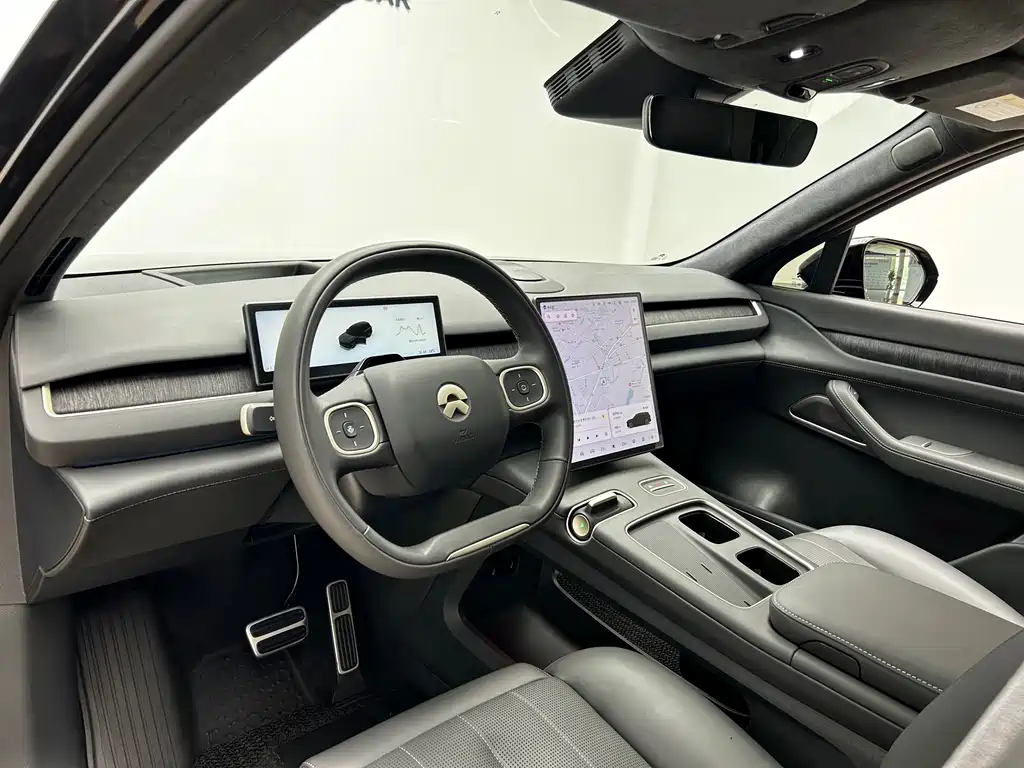 NIO ES8 2023 75kWh