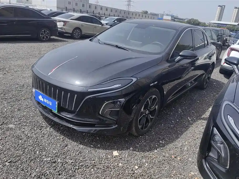 Hongqi Hongqi E-QM5 2023