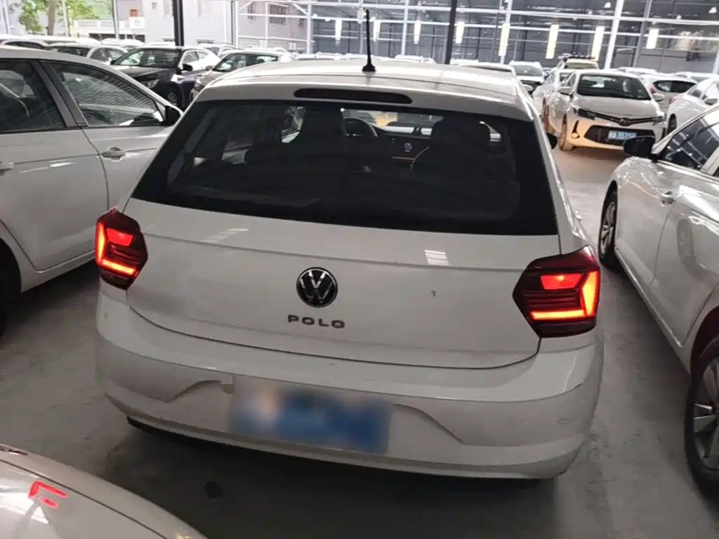 Volkswagen Polo — миниатюра 6