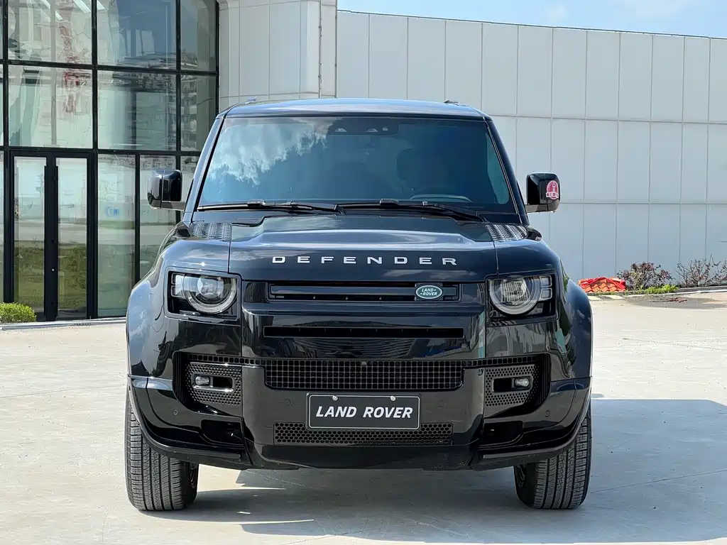 Land Rover Land Rover Defender 2025 110 3.0T P400 X-Dynamic HSE