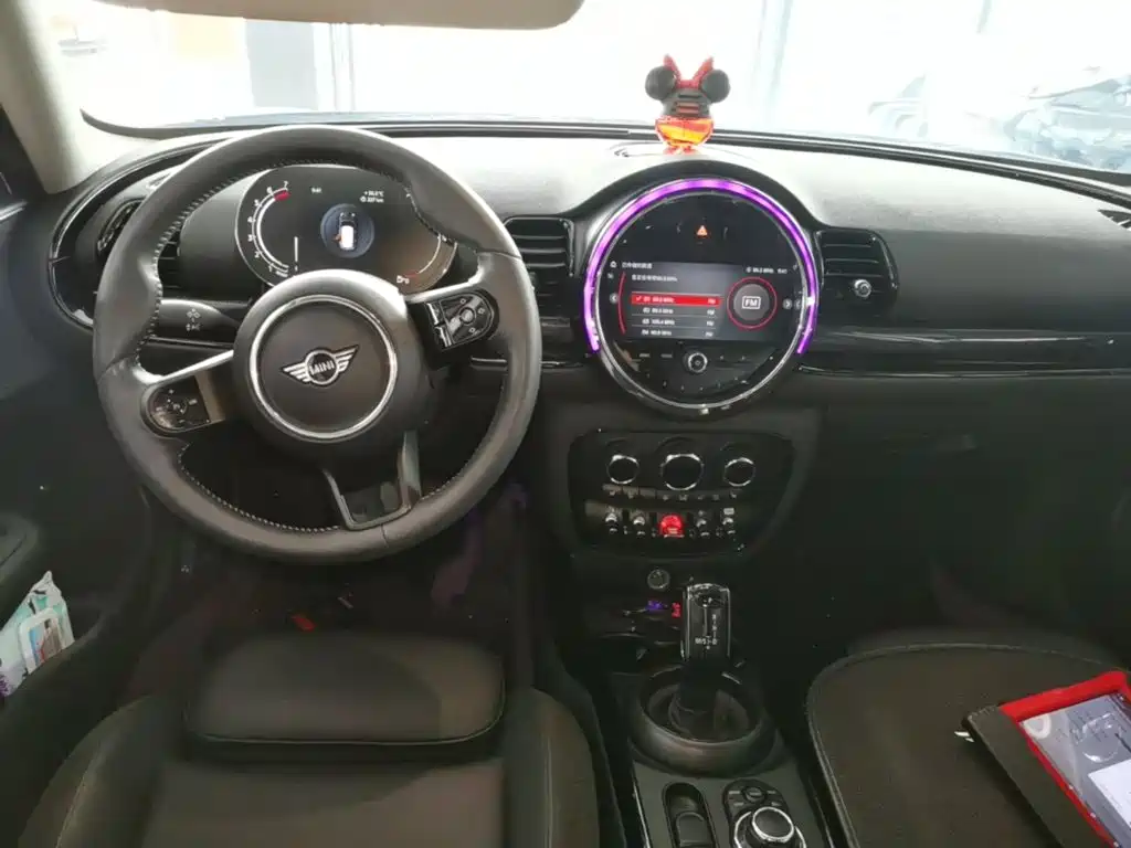 MINI Mini Clubman — миниатюра 6