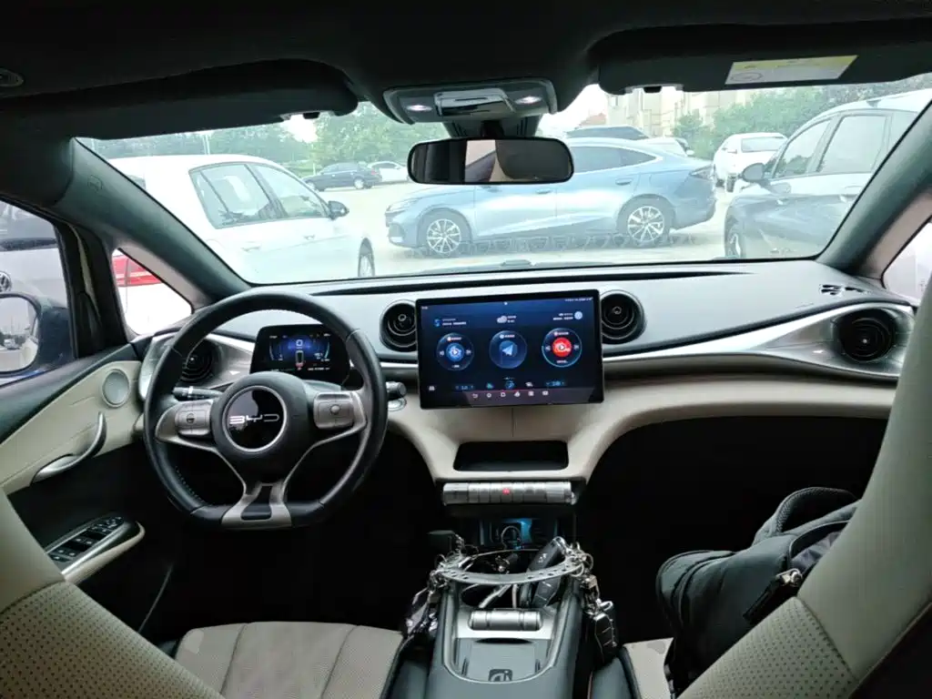 BYD Dolphin — миниатюра 10