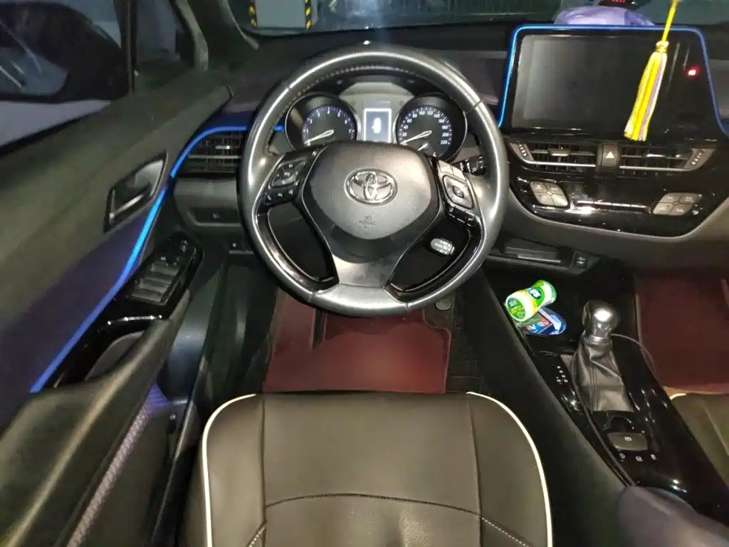 Toyota C-HR — миниатюра 3