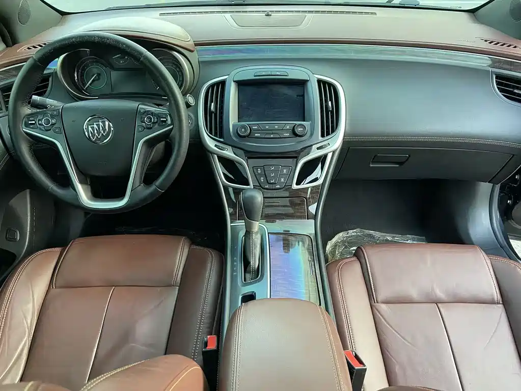 Buick LaCrosse — миниатюра 11