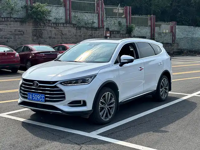 BYD TANG