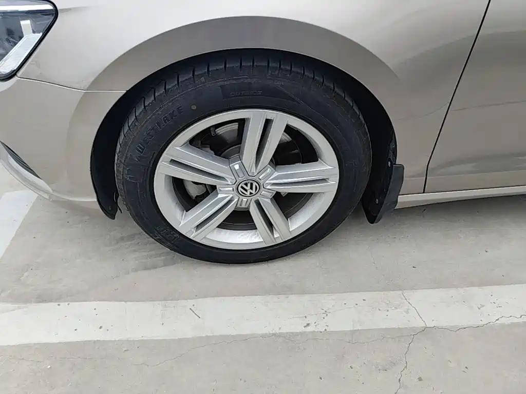 Volkswagen Lamando — миниатюра 23