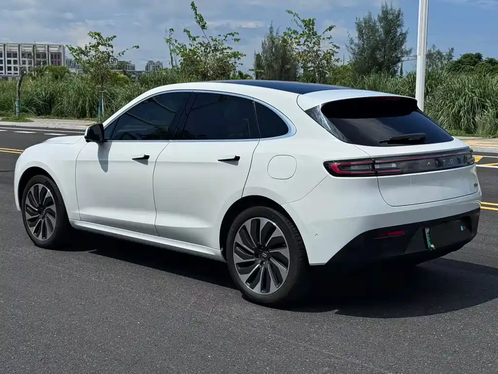 AITO Wenjie AITO M5 — миниатюра 6