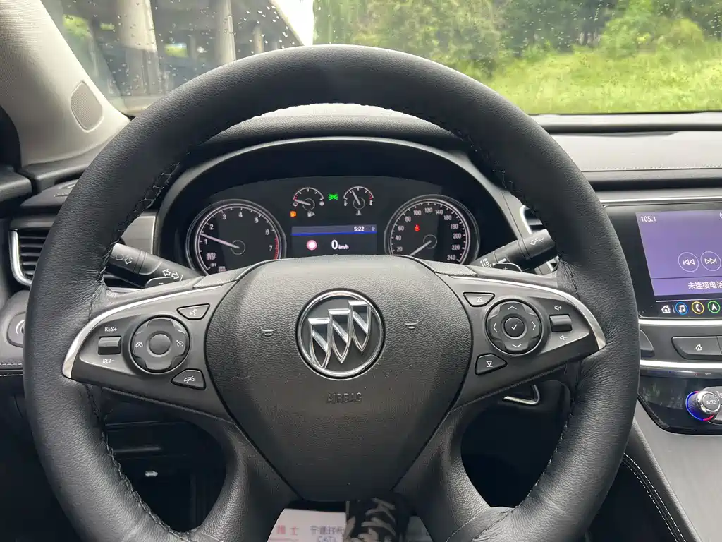 Buick LaCrosse — миниатюра 10