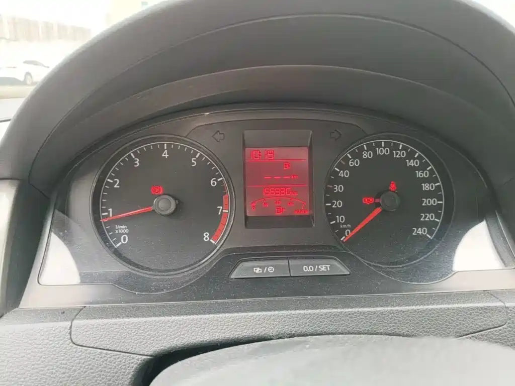 Volkswagen Santana — миниатюра 12