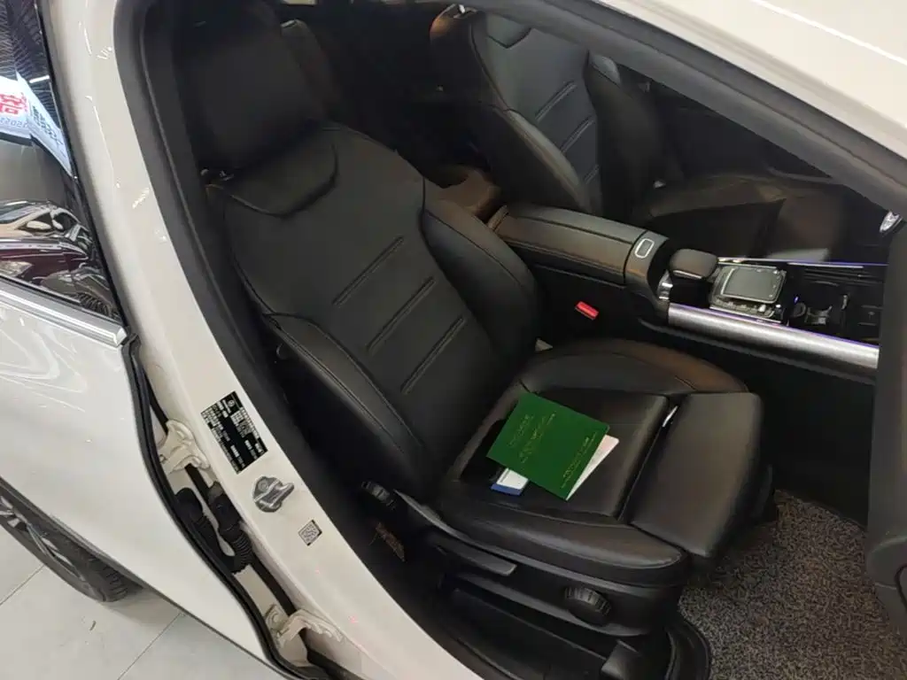 Mercedes-Benz GLA — миниатюра 25