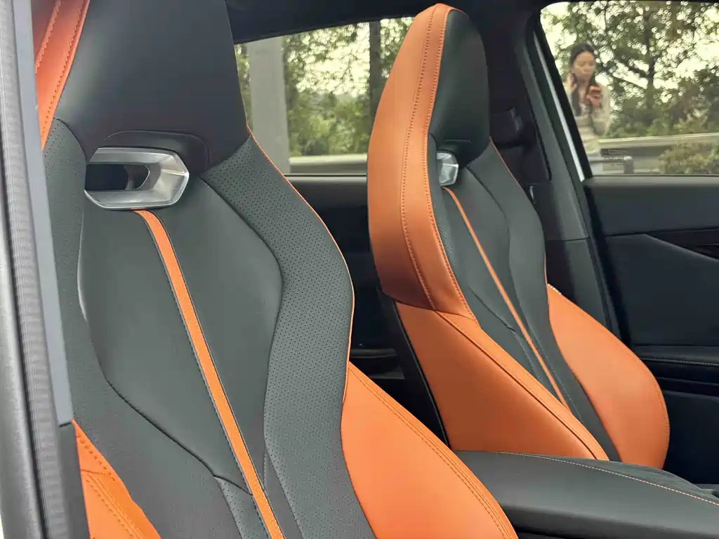 Changan UNI-V — миниатюра 20