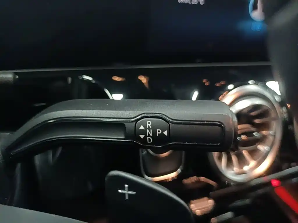 Mercedes-Benz EQA — миниатюра 14