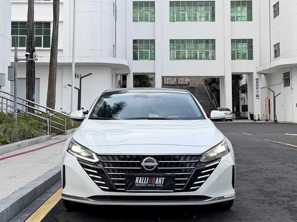 Nissan Teana — миниатюра 2