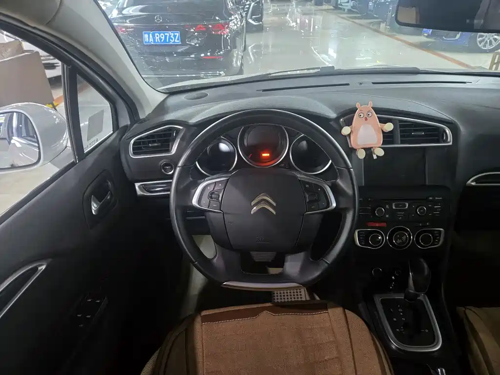 Citroen C4L — миниатюра 6