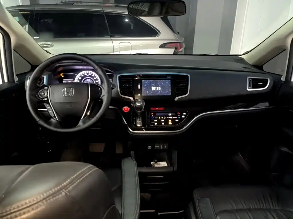 Honda Odyssey — миниатюра 10