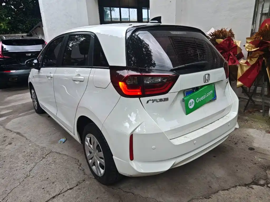 Honda Fit — миниатюра 5