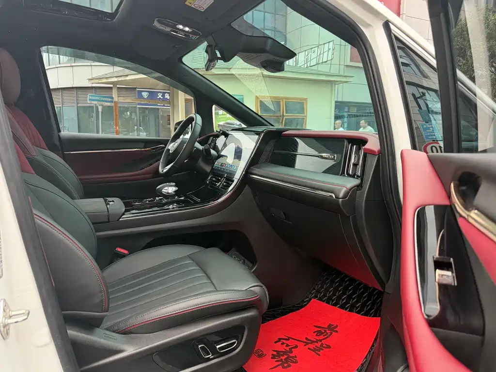 GAC Motor Trumpchi M8 — миниатюра 7