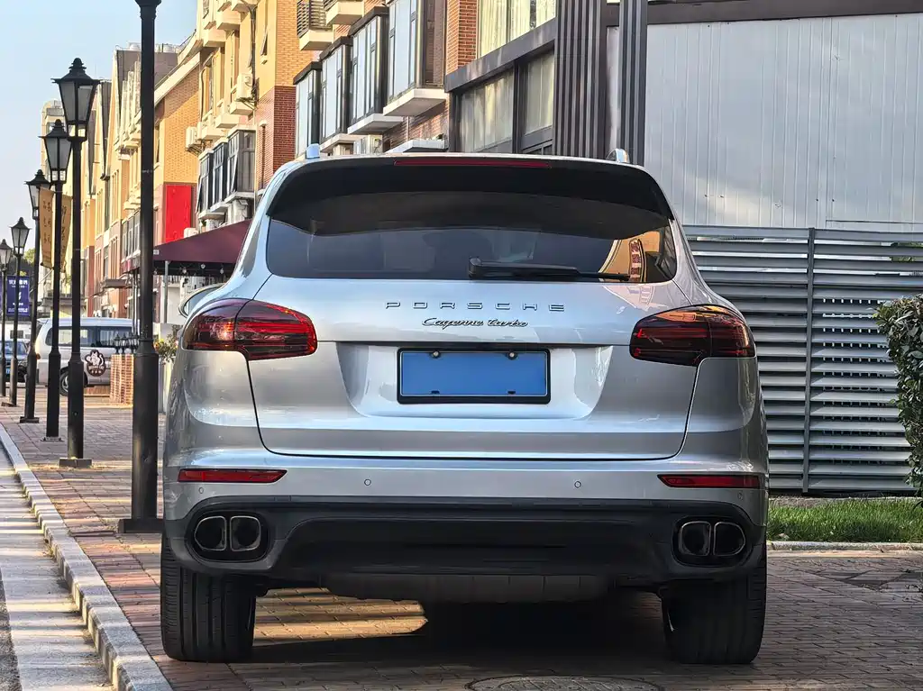 Porsche Cayenne 2015 Cayenne Turbo 4.8T