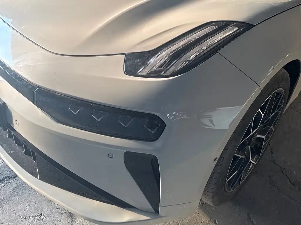 ZEEKR EXTREME KRYPTON 001