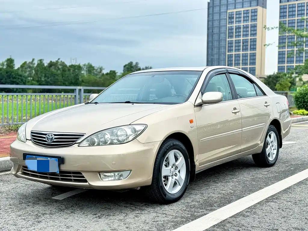 Toyota Camry 2004