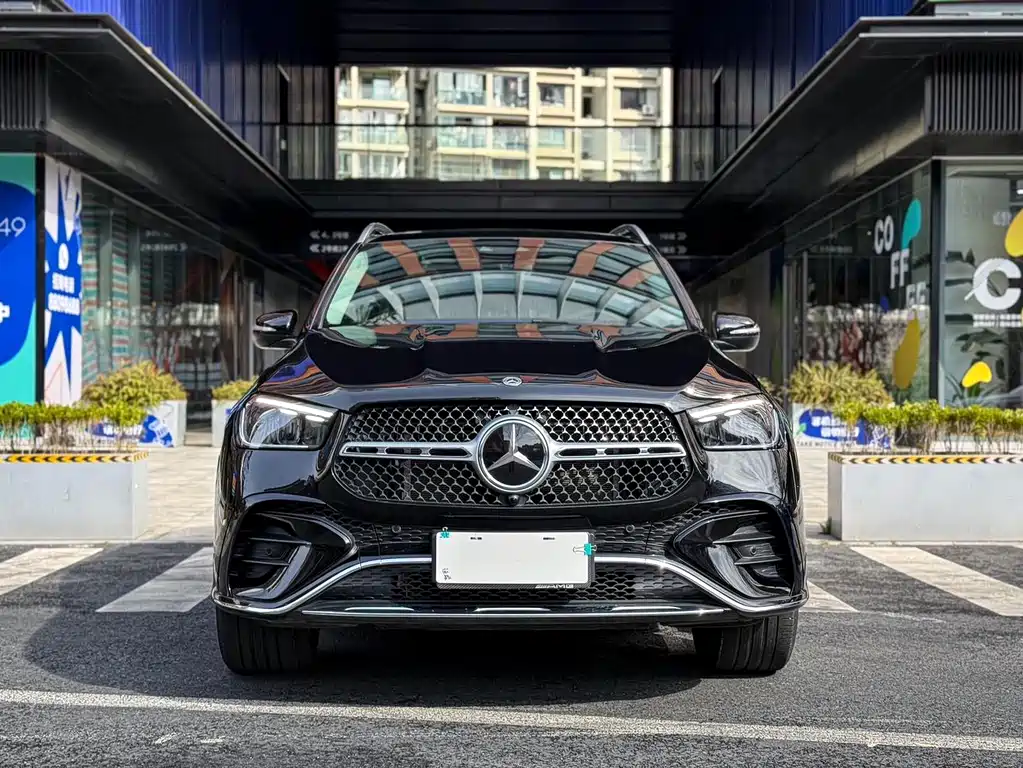 Mercedes-Benz GLE (Import) — миниатюра 4