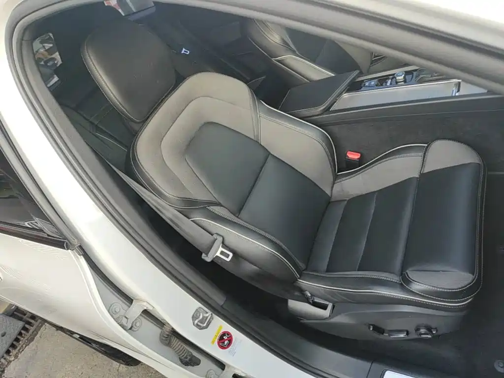 Volvo XC60 — миниатюра 25
