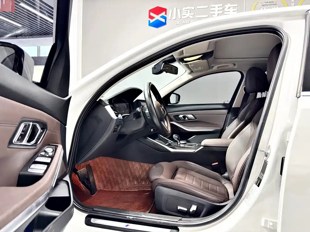 BMW 3 Series — миниатюра 4