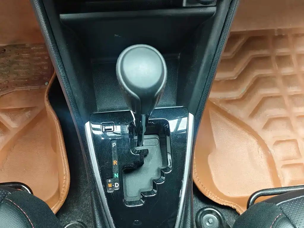 TOYOTA YARIS L ZHIXUAN