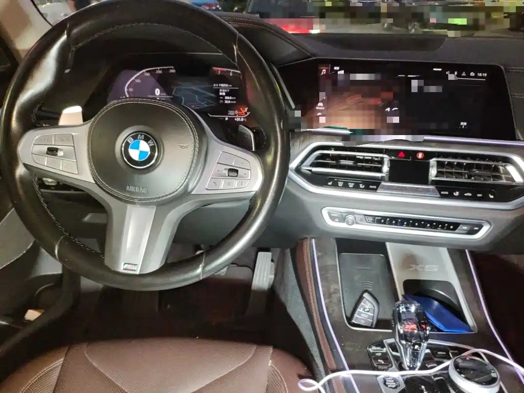 BMW X5 — миниатюра 13